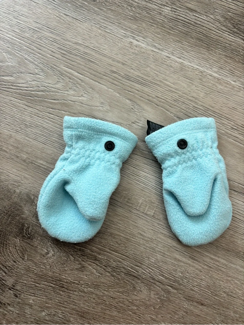 The North Face baby mittens 6-24 months Light Blue Fleece Mittens